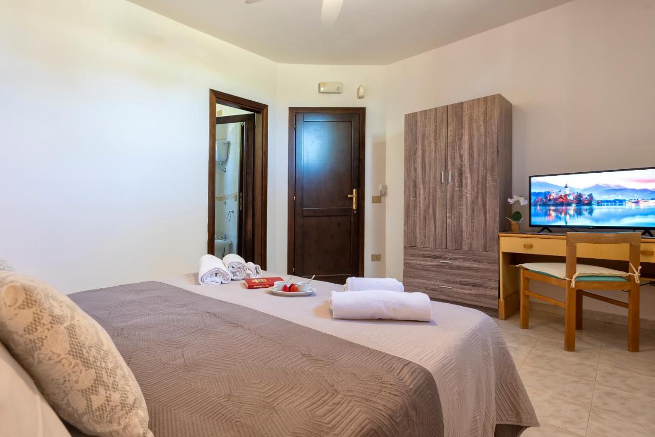Villa Grazia Алгеро Екстериор снимка